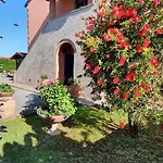 Colle Mezzano Апартаменты Чечина